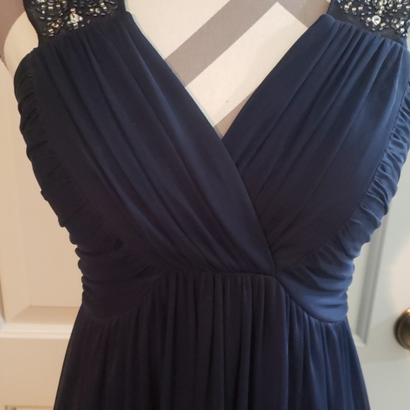 Nightway Navy Blue Gown - Picture 7 of 8